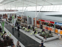 Preos nas alturas: passageiros reclamam dos valores da comida no aeroporto JK