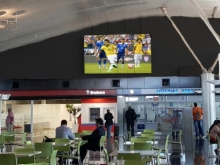 Preos nas alturas: passageiros reclamam dos valores da comida no aeroporto JK