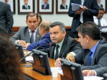 Viao e transportes aprova faixas mais baratas para taxa de fiscalizao de drones