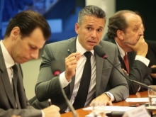 Audincia hoje discute concesso de aeroportos